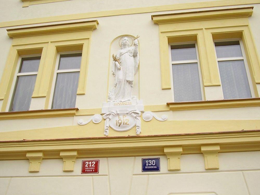 Hotel U Sladku Prag Dış mekan fotoğraf
