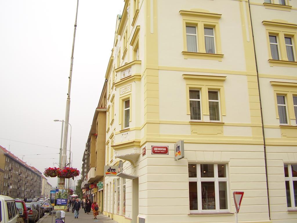 Hotel U Sladku Prag Dış mekan fotoğraf
