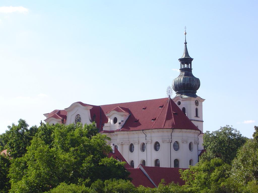 Hotel U Sladku Prag Dış mekan fotoğraf